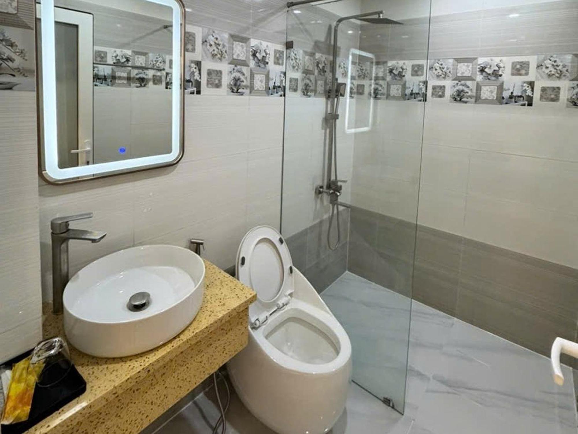 Minh Ngoc Hotel Cidade de Ho Chi Minh Exterior foto